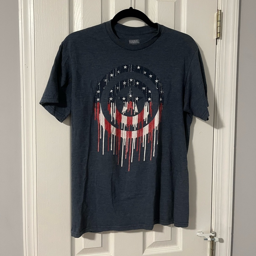 Captain America Women’s T-Shirt